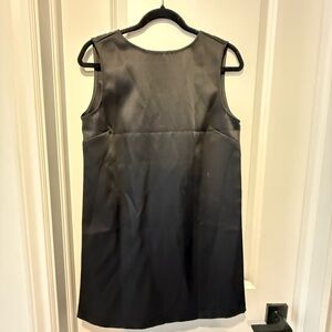 H&M Black Sleeveless Shift Mini Dress